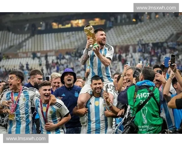 2014年巴西世界杯精彩回顾与历史意义：足球盛宴与激动人心的瞬间